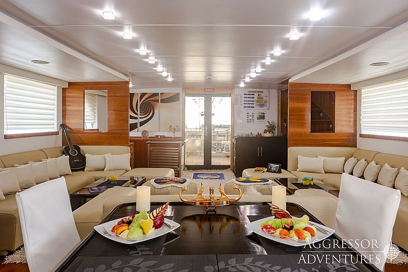 https://liveaboardhub.com/media/fleets/e41d05aa-f992-4444-9b8d-e036abbeb7a0/boats/6d929b4f-edb9-4868-8f10-ff096366bbe8/image05.jpg
