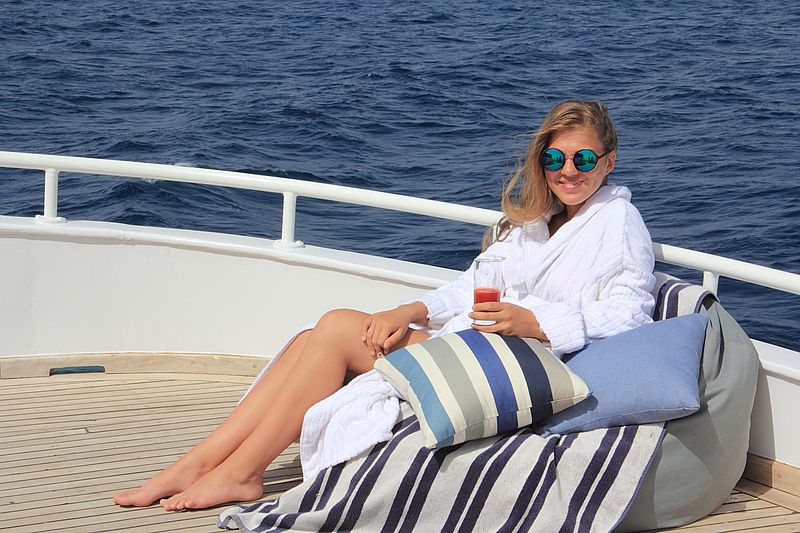 https://liveaboardhub.com/media/fleets/ef599f4e-82da-4546-9bf9-93d473470a11/boats/096f02c5-eb8d-4728-9d1b-747909be73d0/image04.JPG